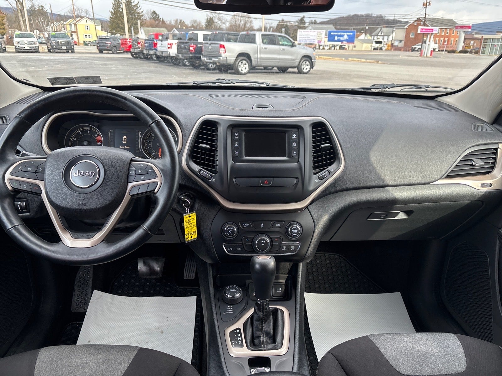 2016 Jeep Cherokee Latitude