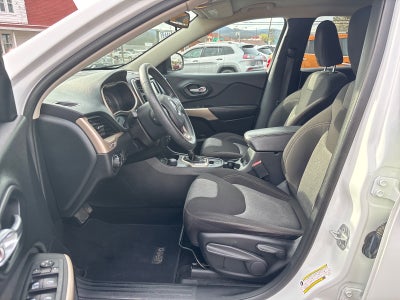 2018 Jeep Cherokee Latitude