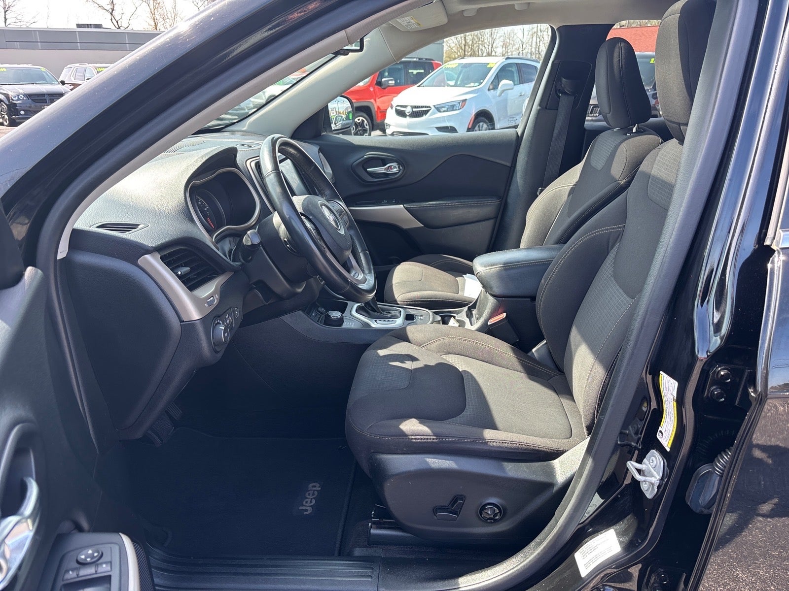 2017 Jeep Cherokee Latitude
