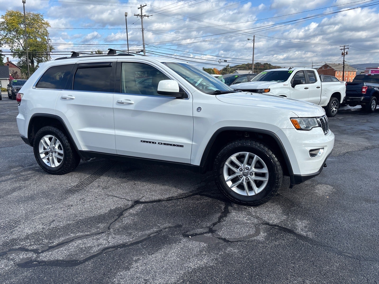 2017 Jeep Grand Cherokee Laredo
