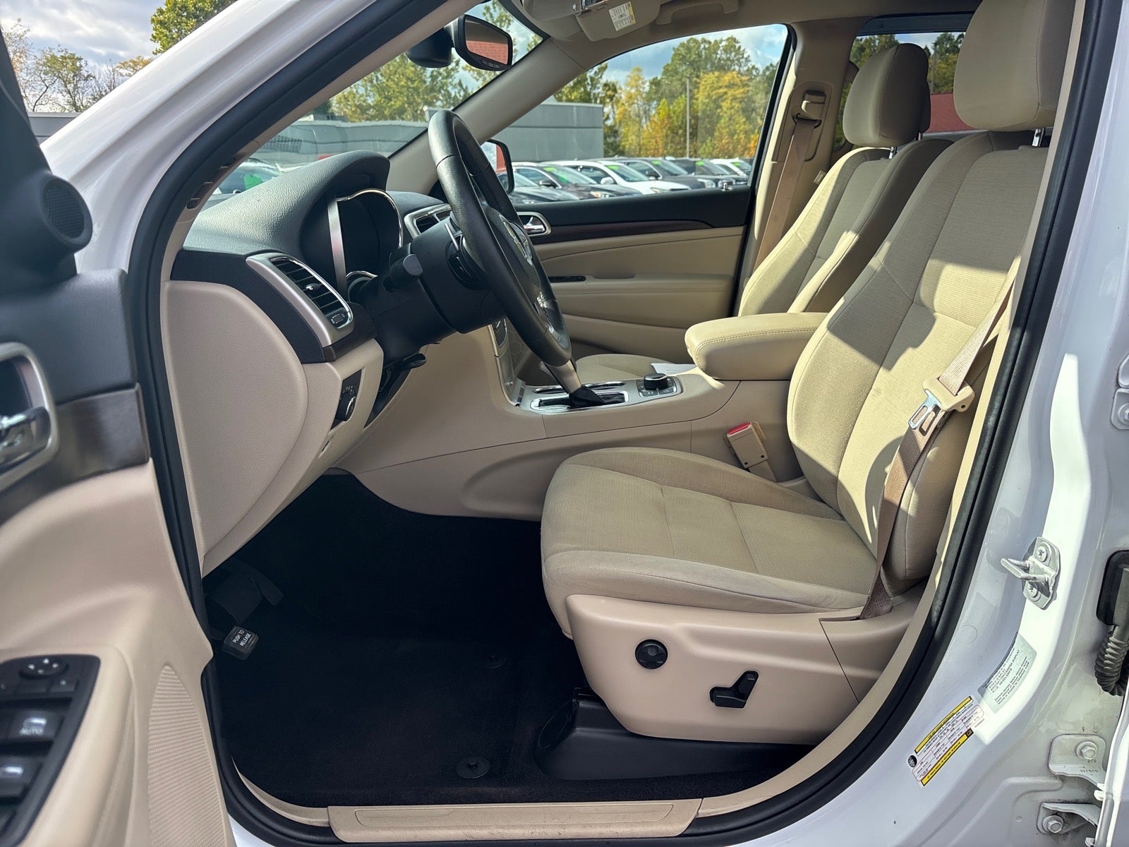 2017 Jeep Grand Cherokee Laredo