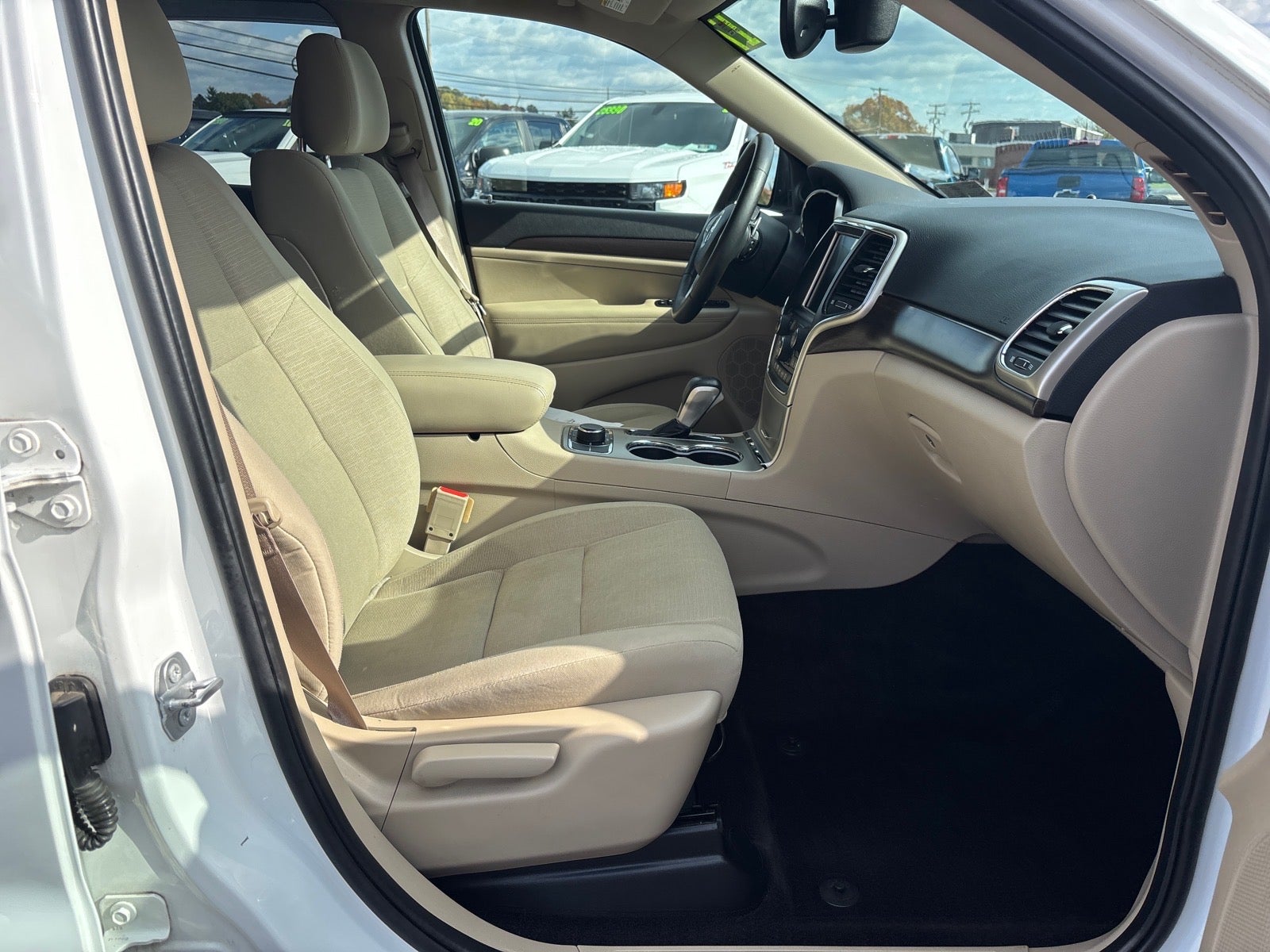 2017 Jeep Grand Cherokee Laredo