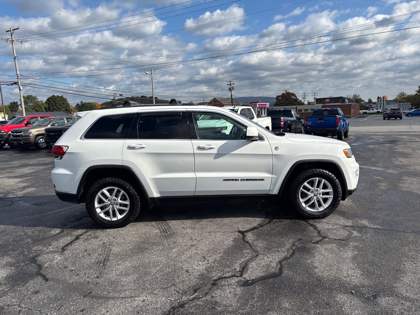 2017 Jeep Grand Cherokee Laredo