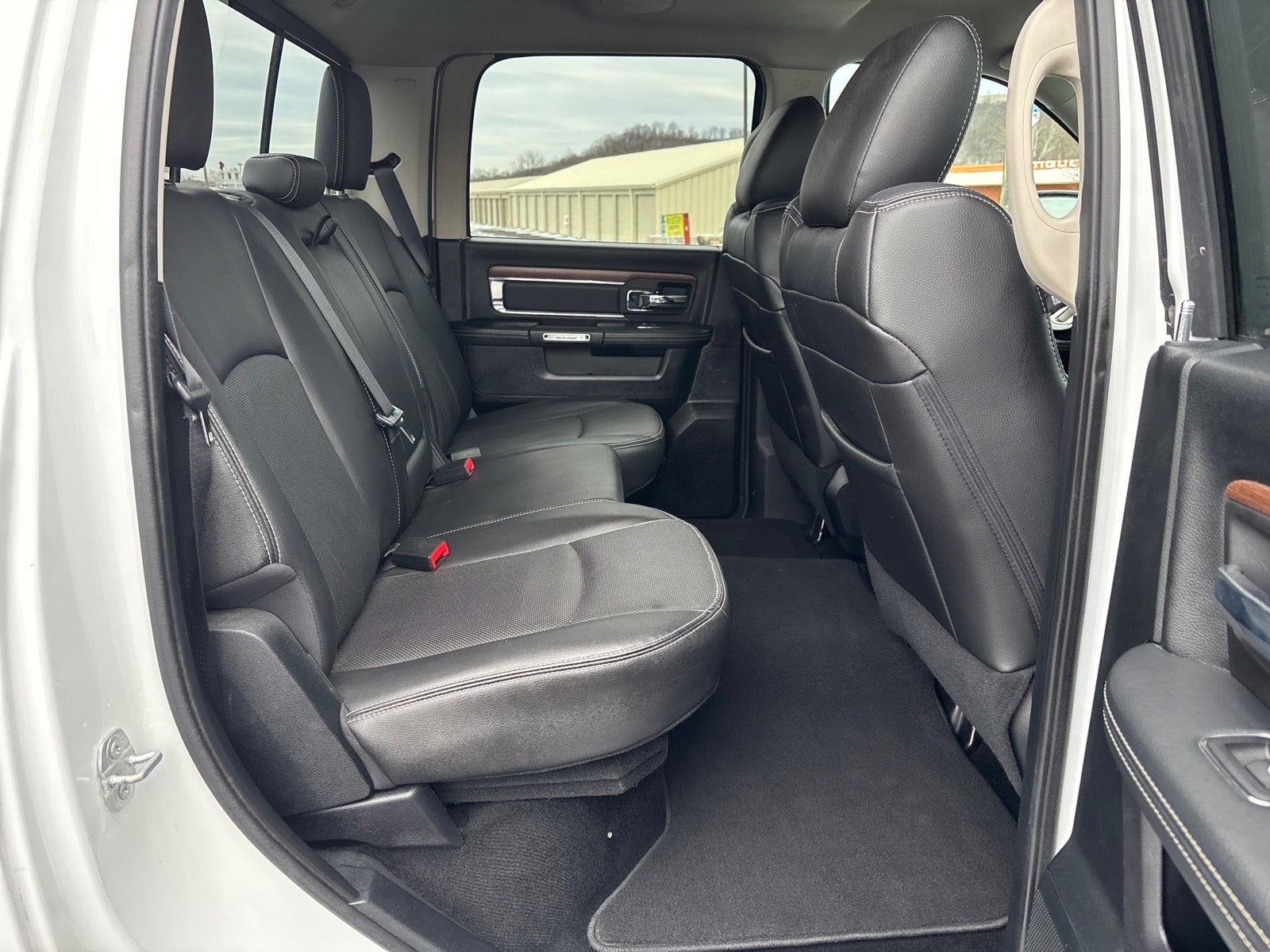 2016 RAM 1500 Laramie