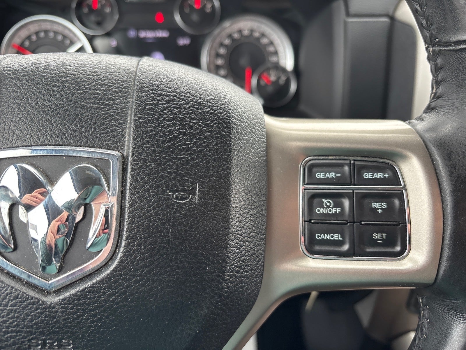 2016 RAM 1500 Laramie