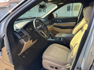 2017 Ford Explorer Base