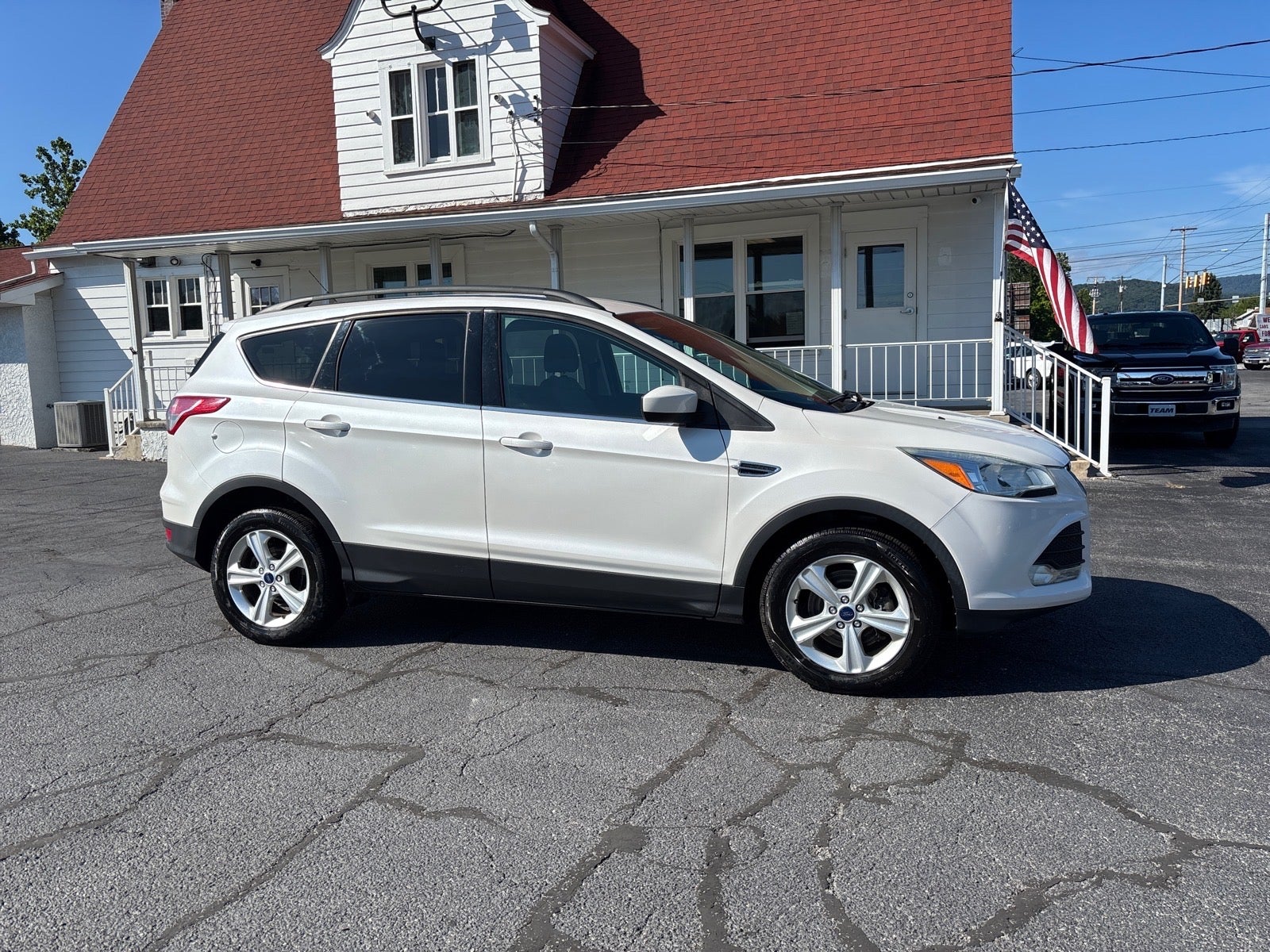 2015 Ford Escape SE