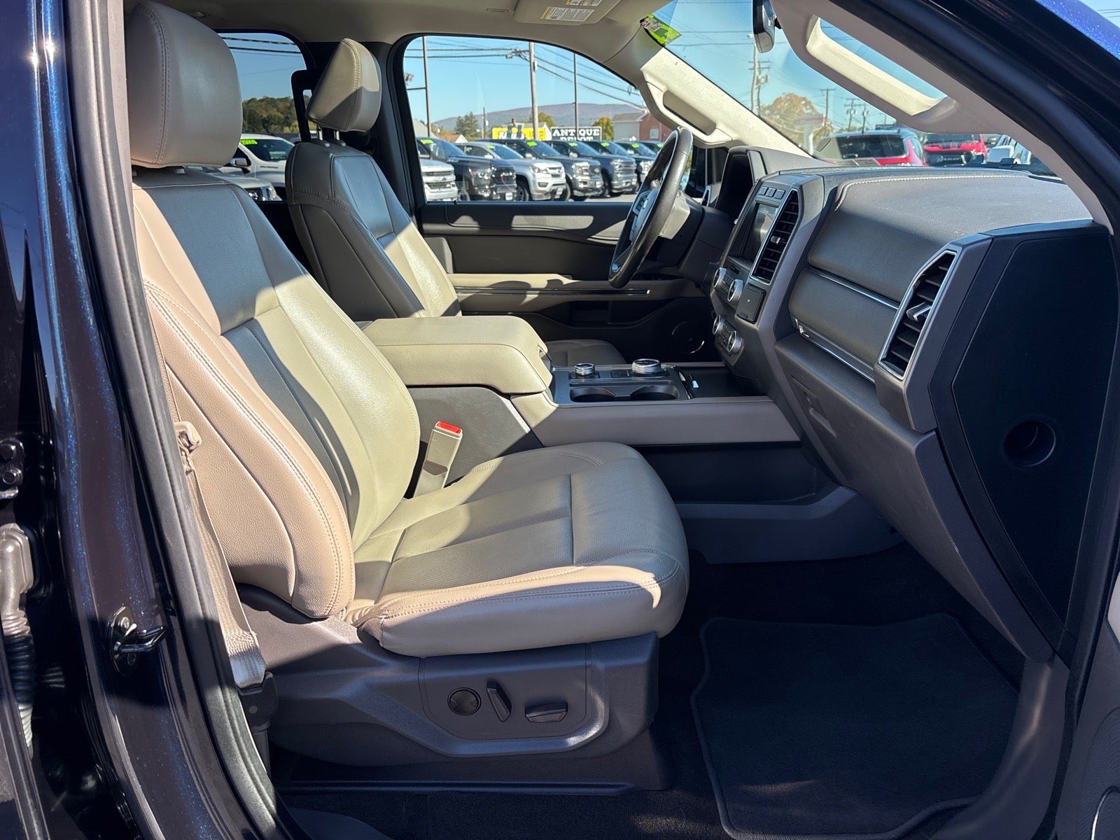 2021 Ford Expedition MAX XLT