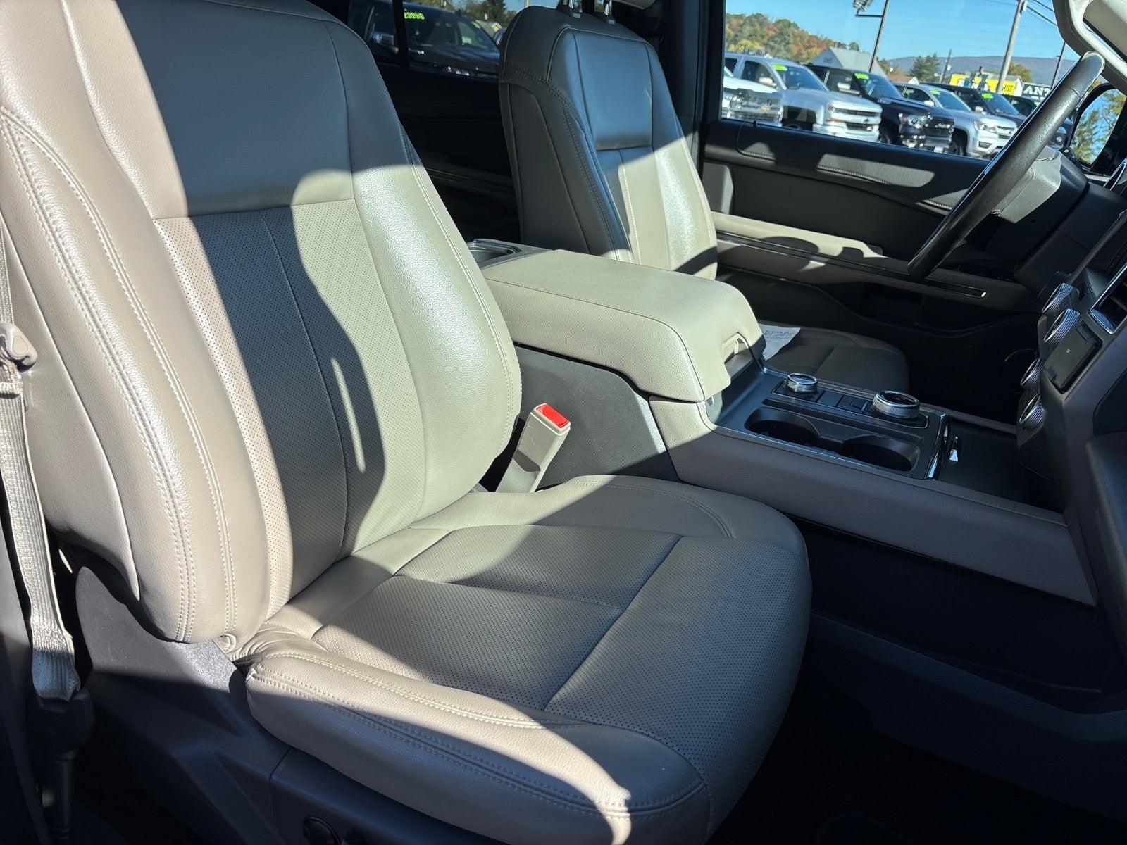 2021 Ford Expedition MAX XLT