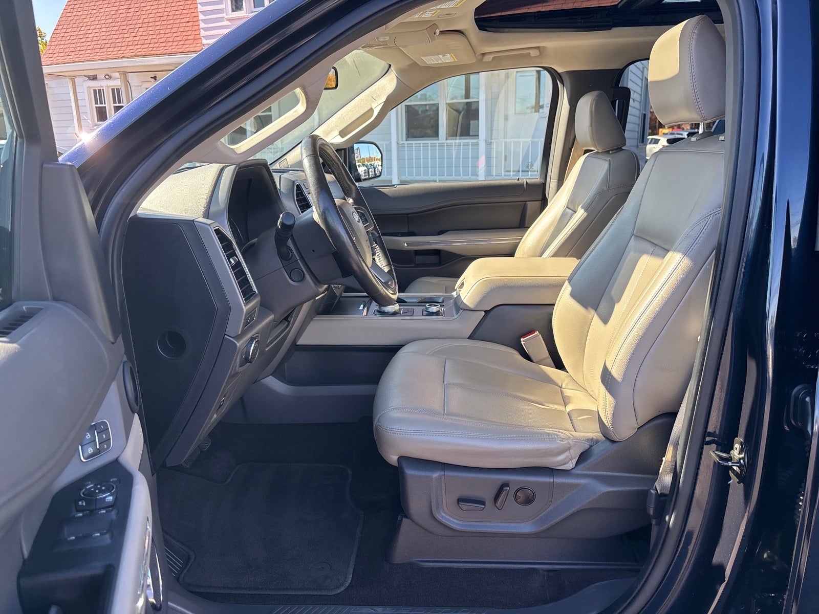 2021 Ford Expedition MAX XLT