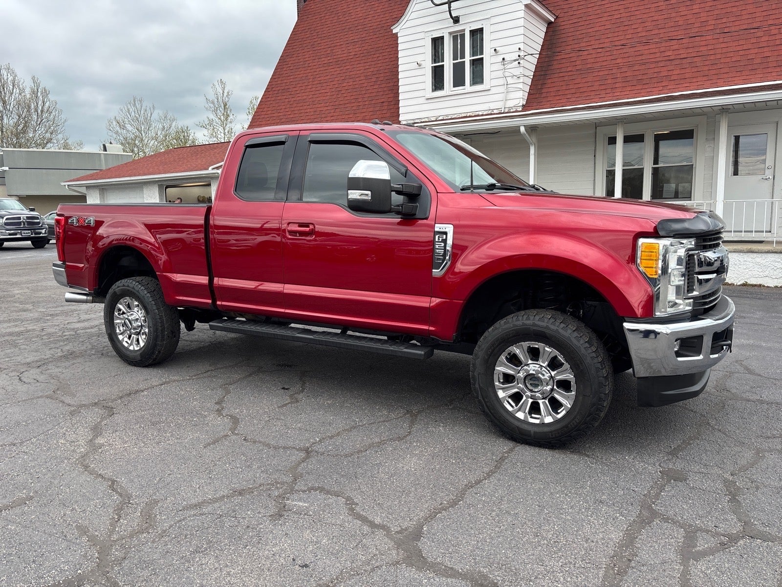 2017 Ford F-250 XLT 4x4 SuperCab 8' Box's photo
