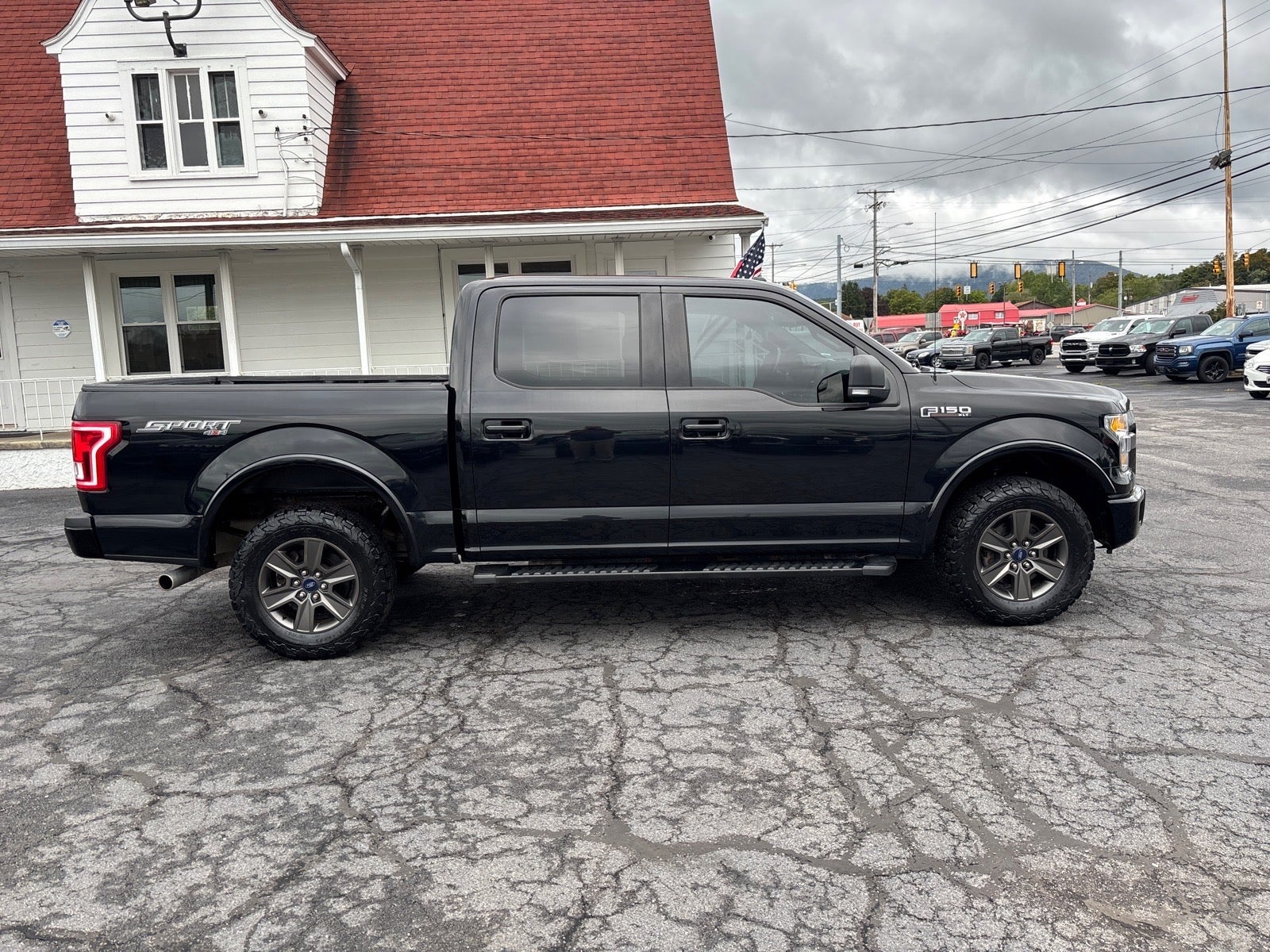 2017 Ford F-150 XLT