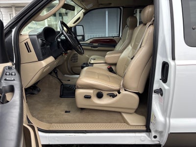 2005 Ford F-250 Super Duty Lariat