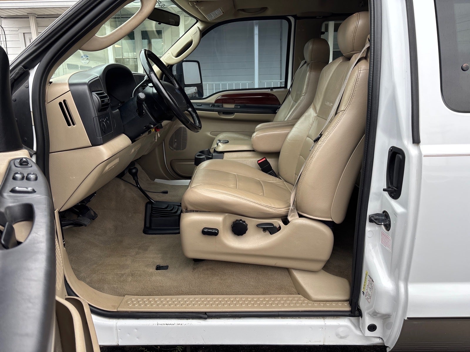 2005 Ford F-250 Super Duty Lariat