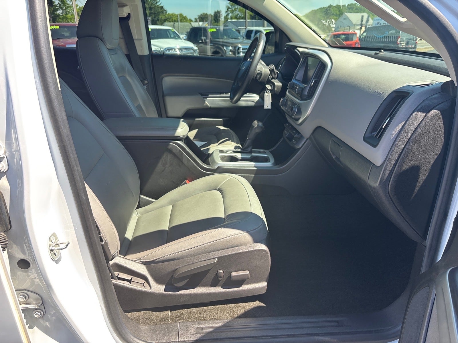 2017 Chevrolet Colorado LT