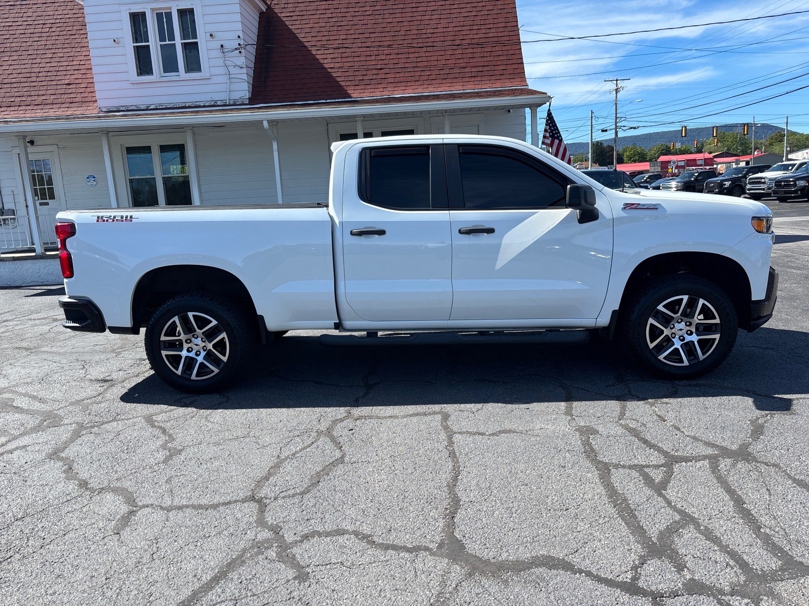 2019 Chevrolet Silverado 1500 Custom Trail Boss