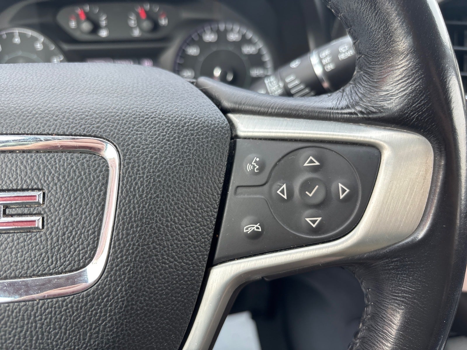 2018 GMC Acadia SLE-1
