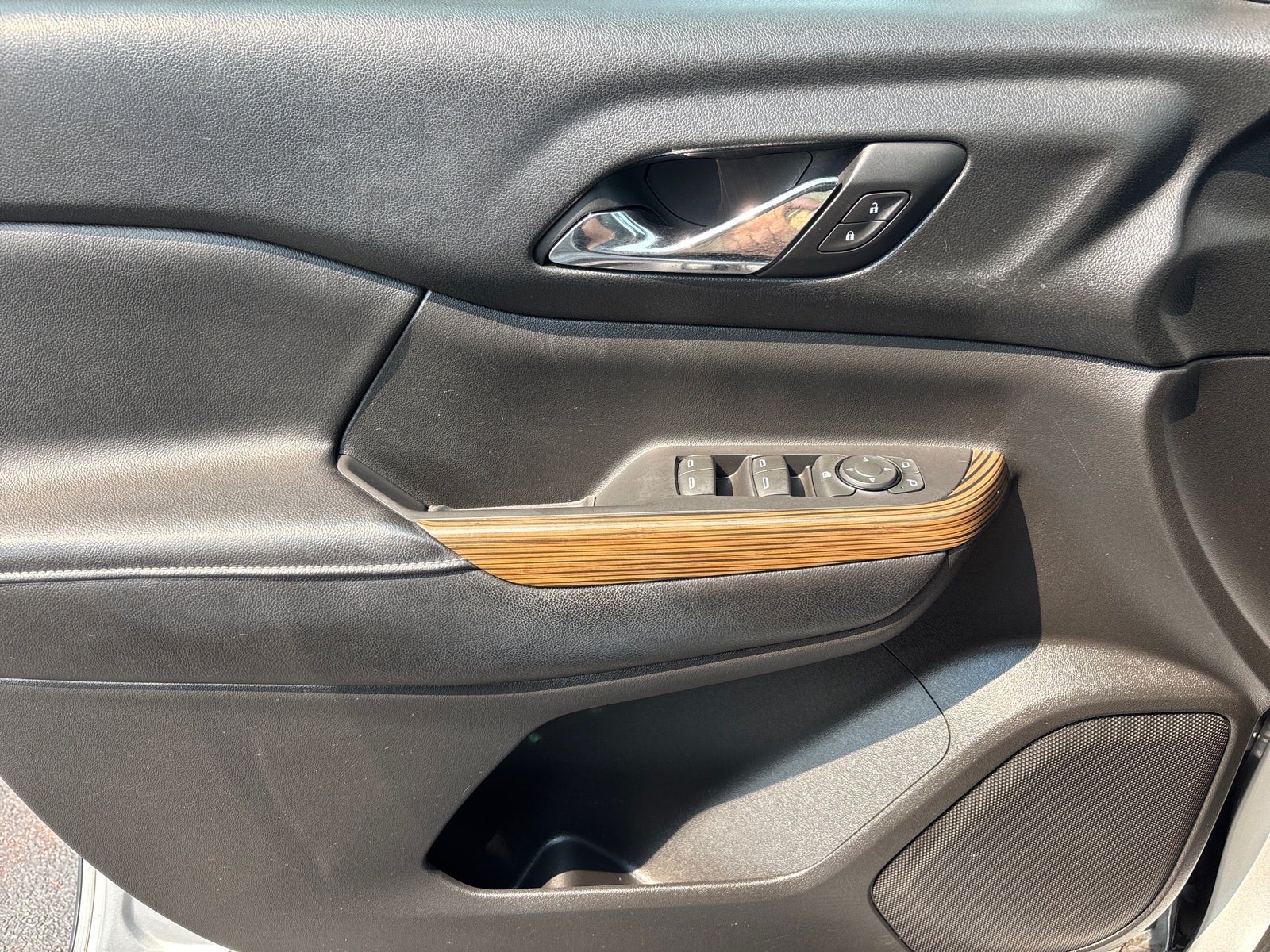 2018 GMC Acadia SLE-1