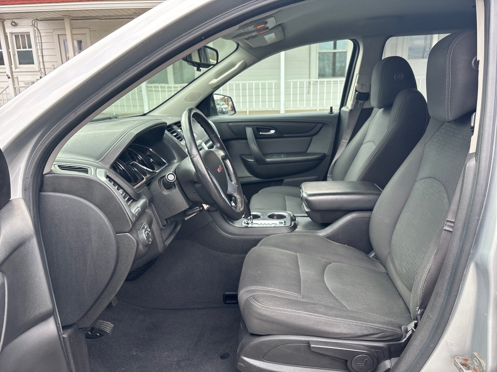 2015 GMC Acadia SLE-1