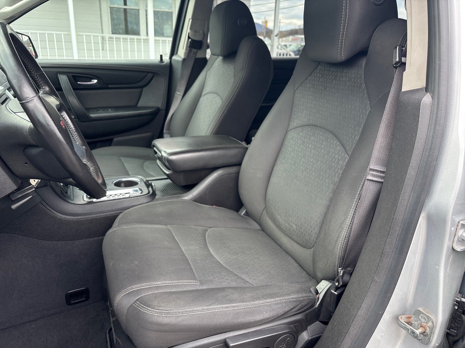 2015 GMC Acadia SLE-1