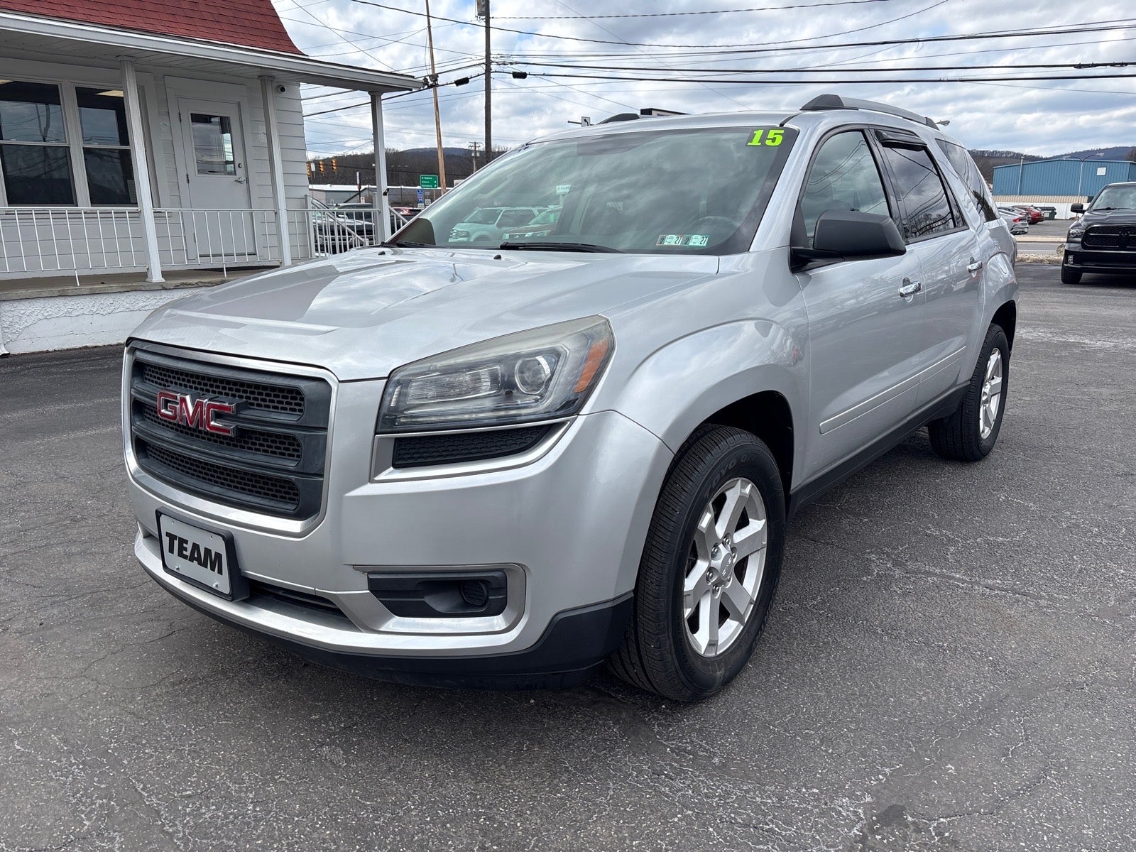 2015 GMC Acadia SLE-1