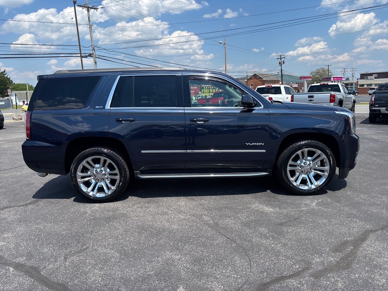 2017 GMC Yukon SLT