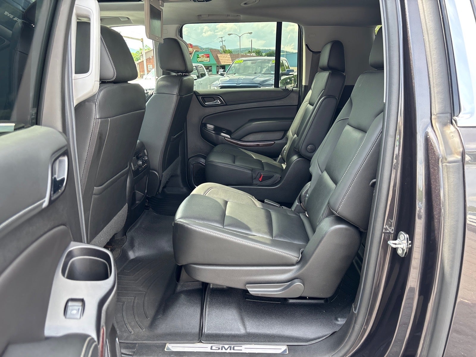 2018 GMC Yukon XL SLT