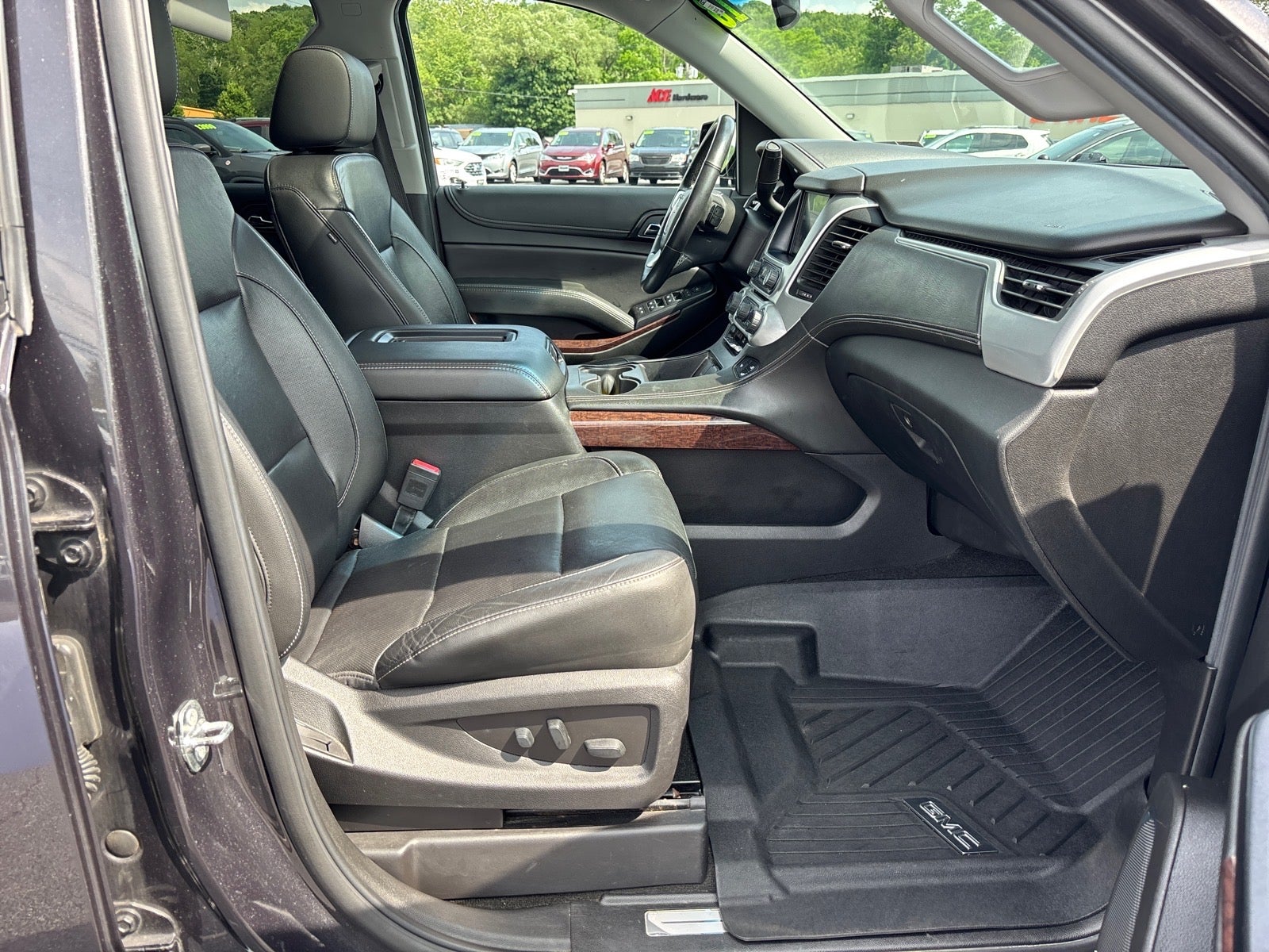 2018 GMC Yukon XL SLT