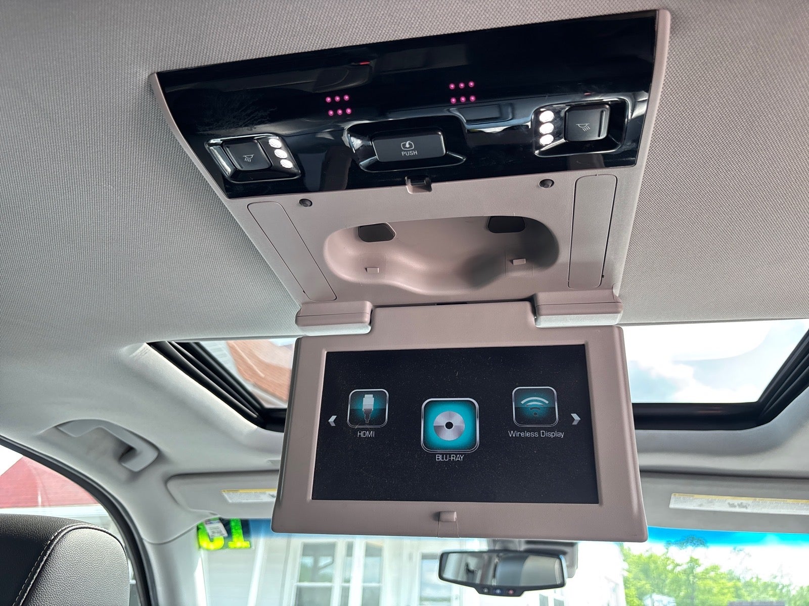 2018 GMC Yukon XL SLT