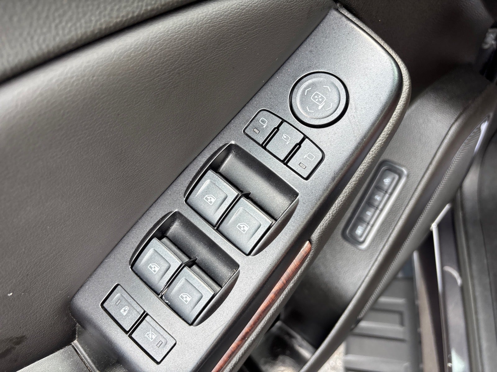 2018 GMC Yukon XL SLT