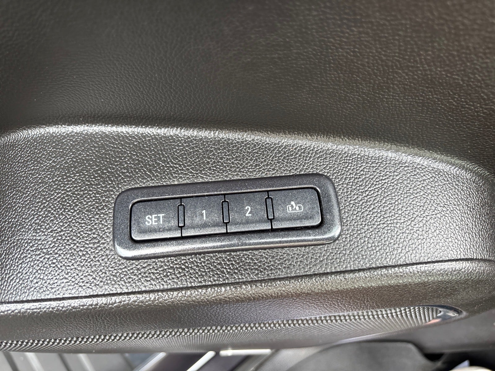 2018 GMC Yukon XL SLT