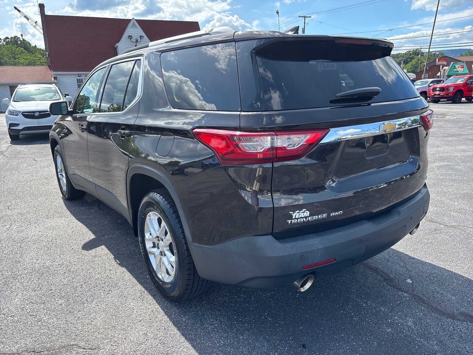 2018 Chevrolet Traverse LT Cloth