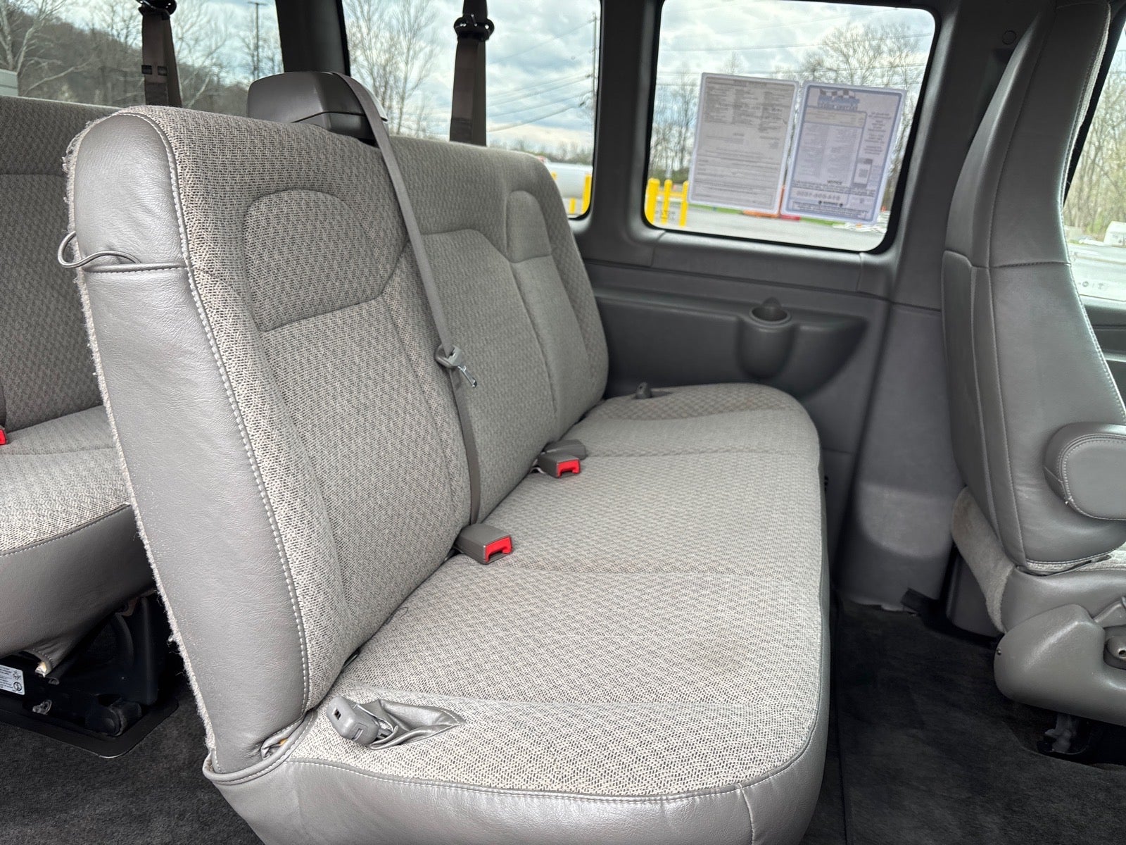 2017 Chevrolet Express LS 2500