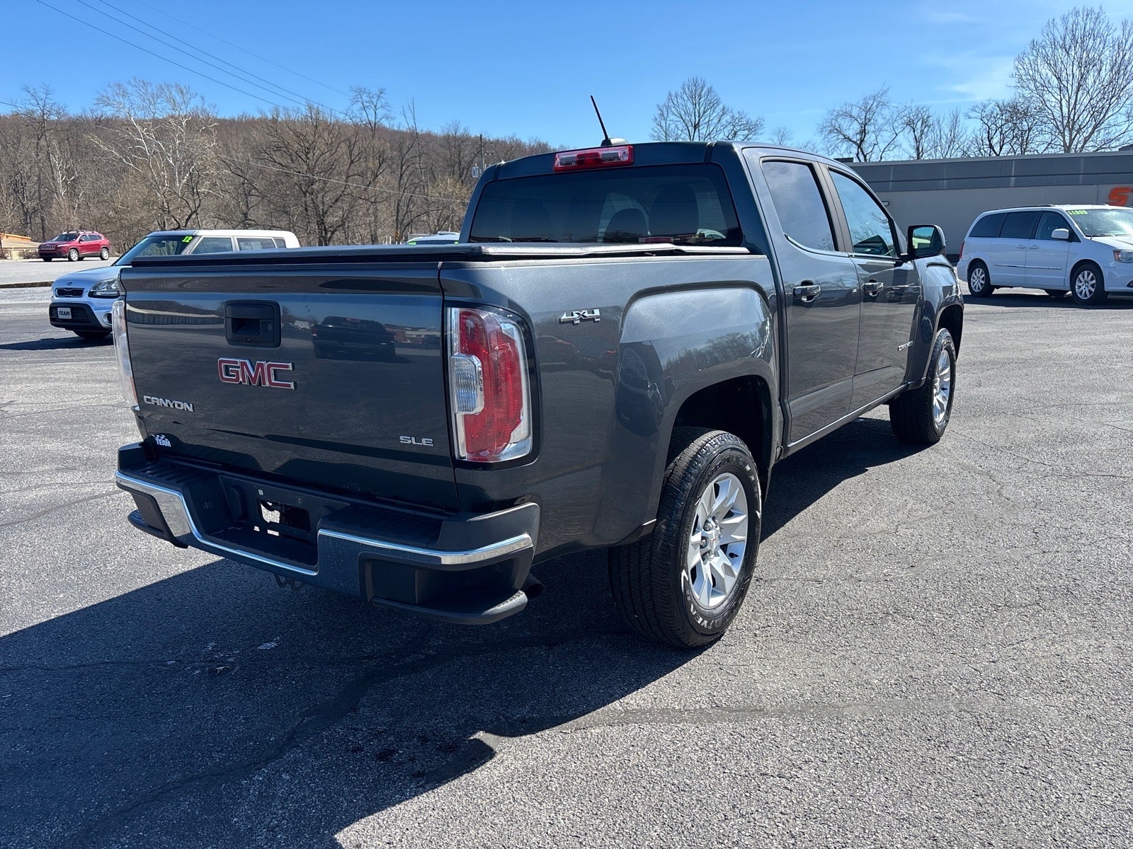 2017 GMC Canyon SLE