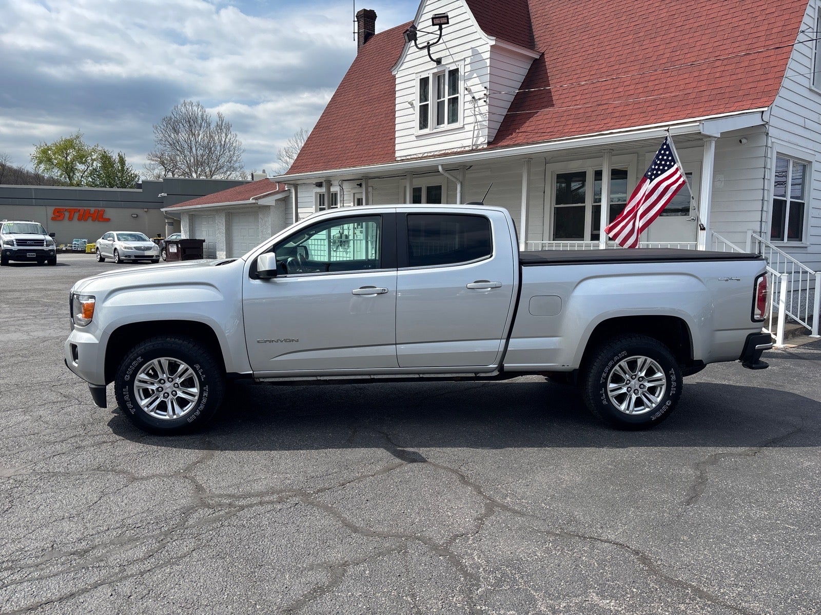 2019 GMC Canyon SLE