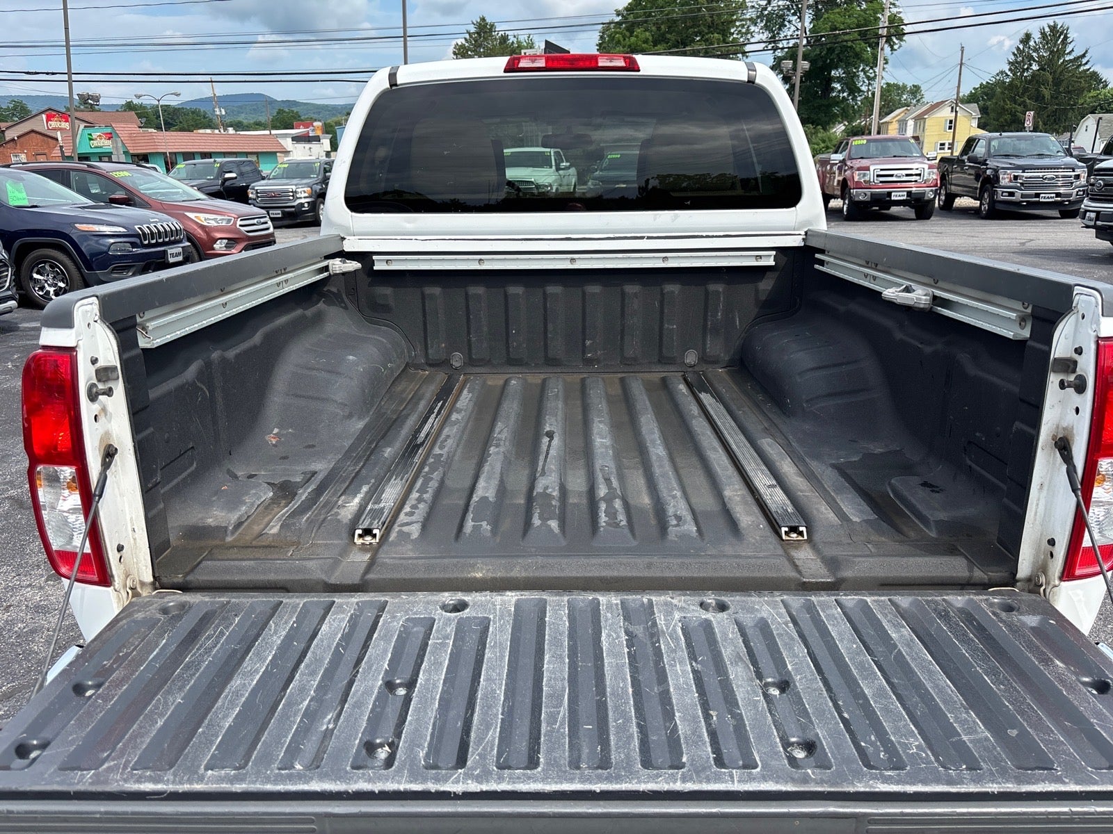 2012 Nissan Frontier SV V6