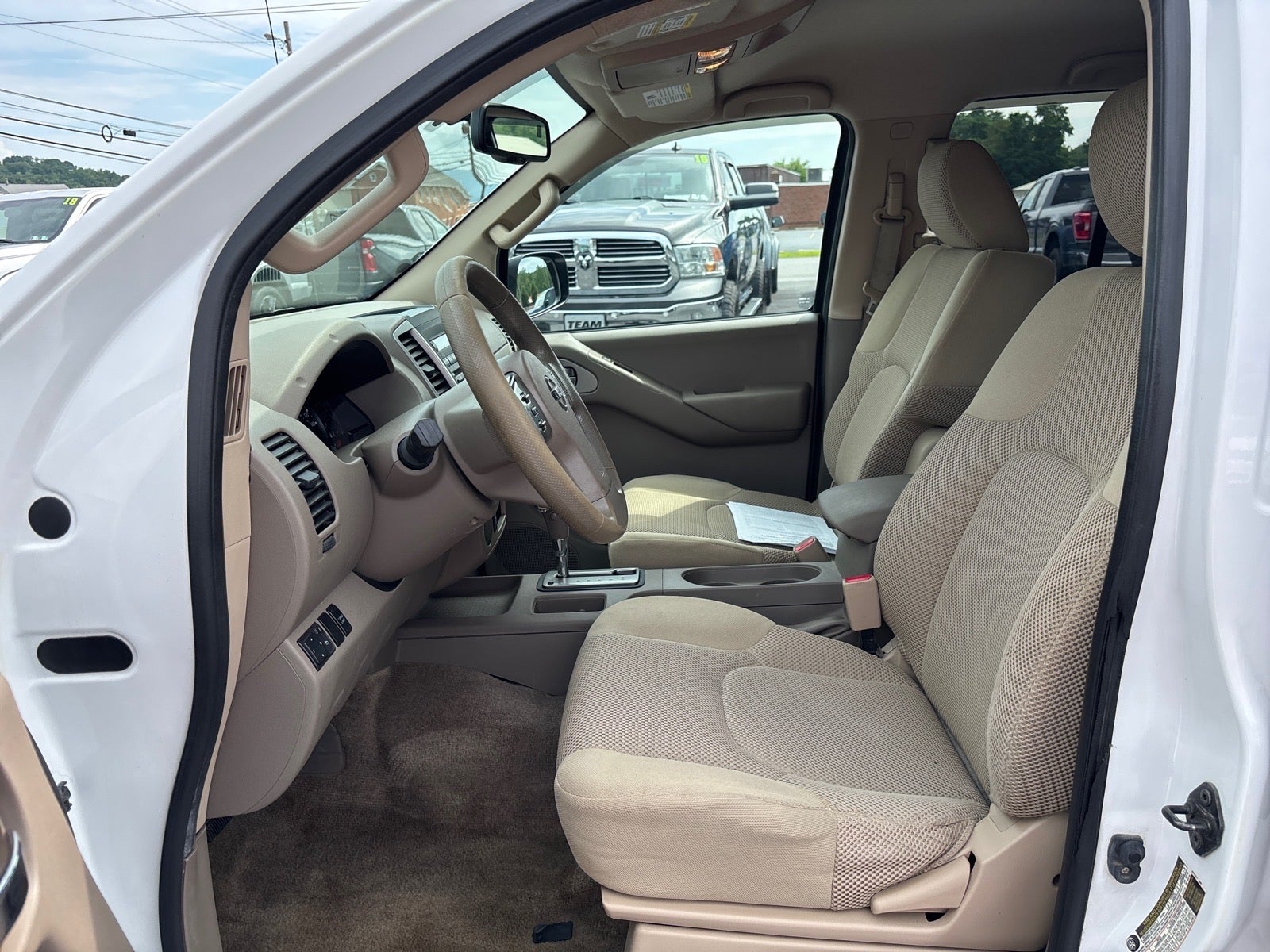 2012 Nissan Frontier SV V6