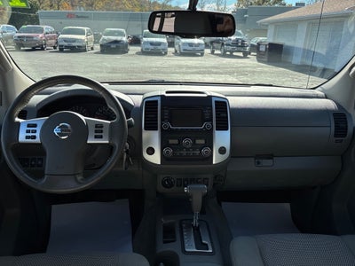 2017 Nissan Frontier SV