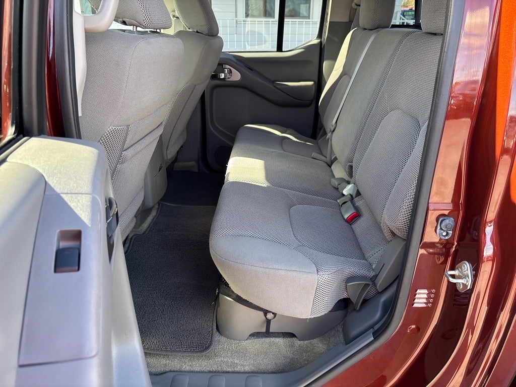 2017 Nissan Frontier SV