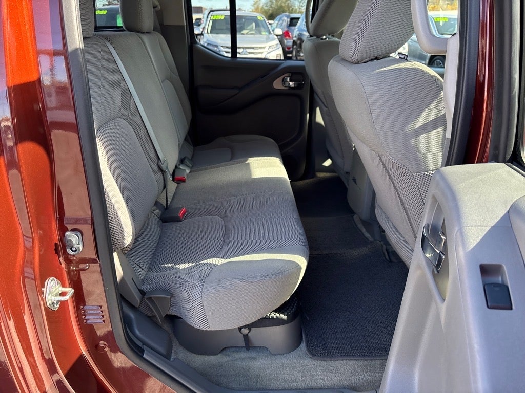 2017 Nissan Frontier SV