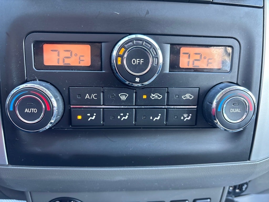 2017 Nissan Frontier SV