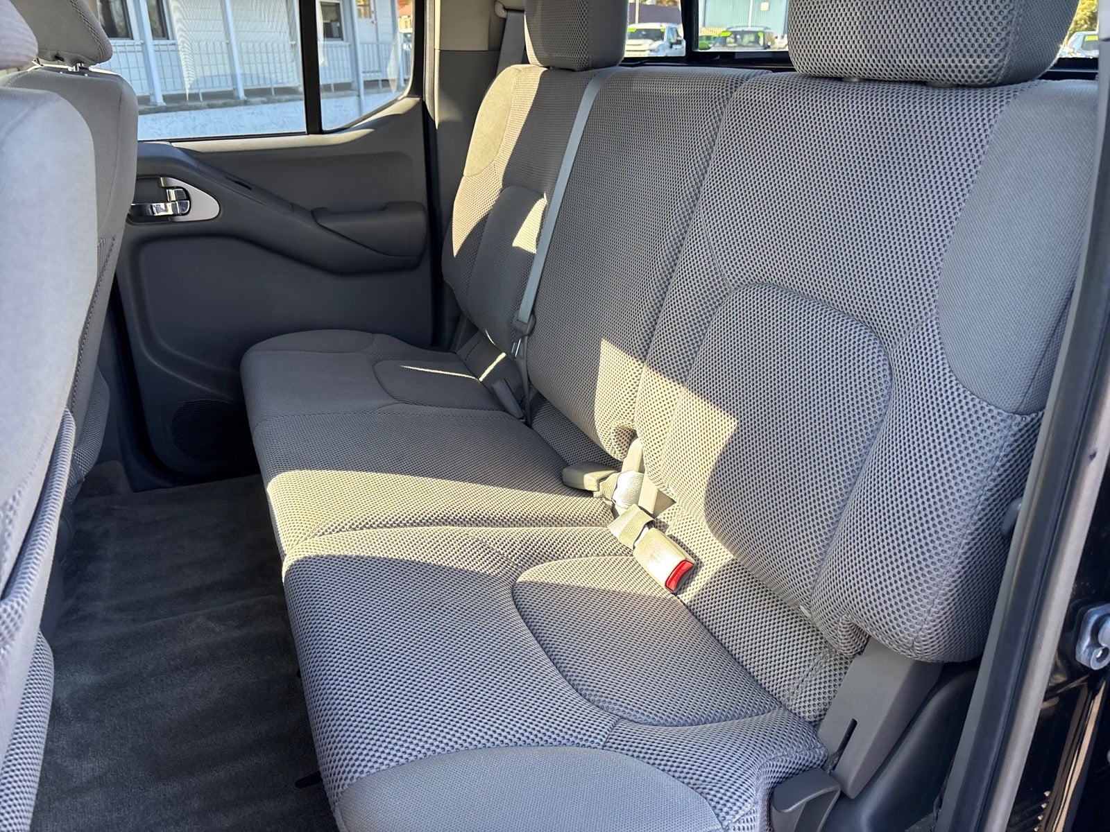 2017 Nissan Frontier SV