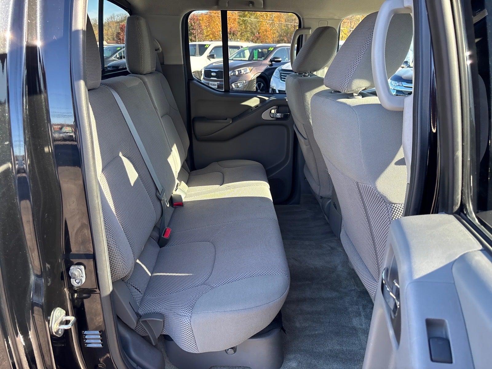 2017 Nissan Frontier SV