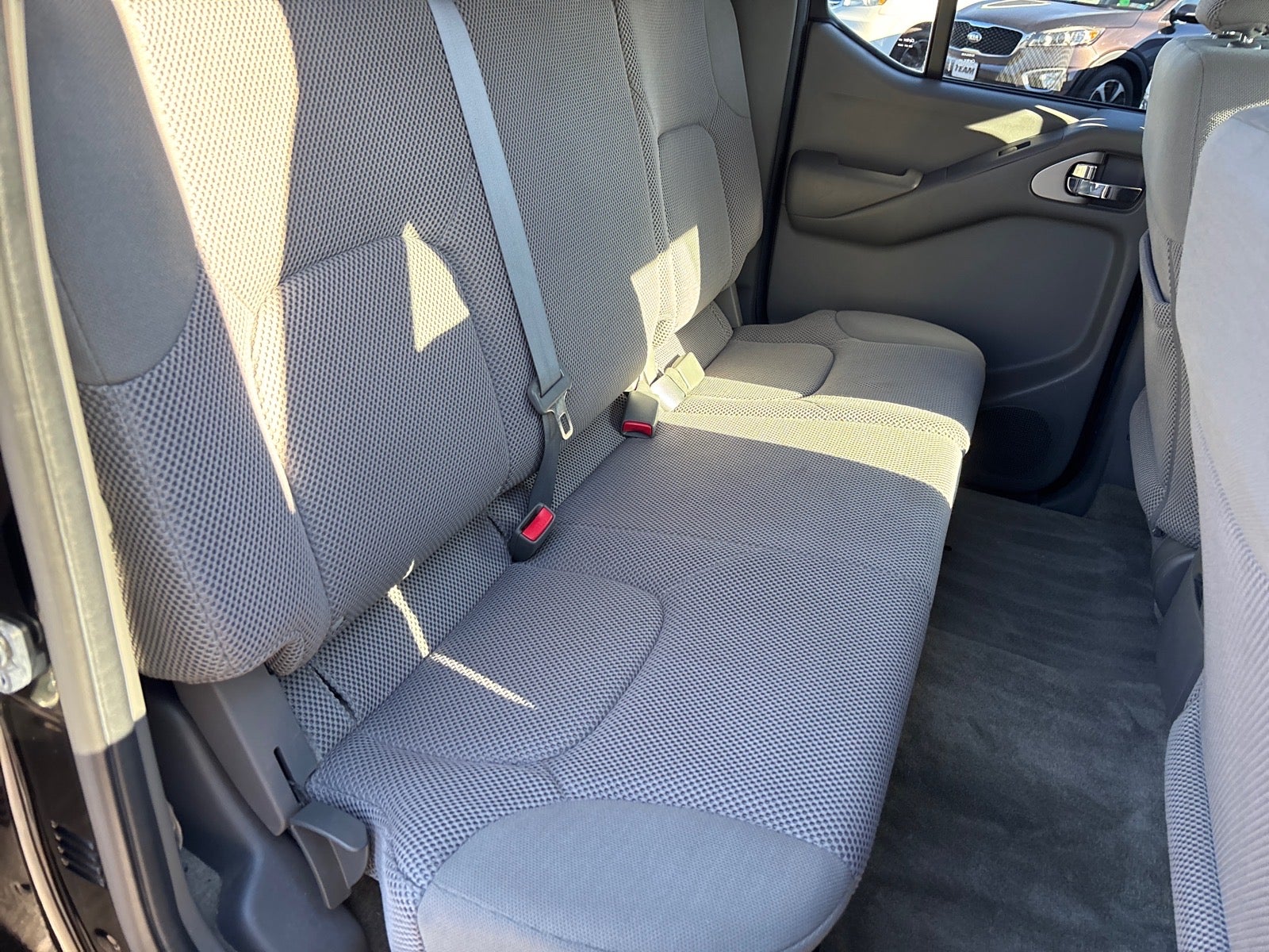 2017 Nissan Frontier SV