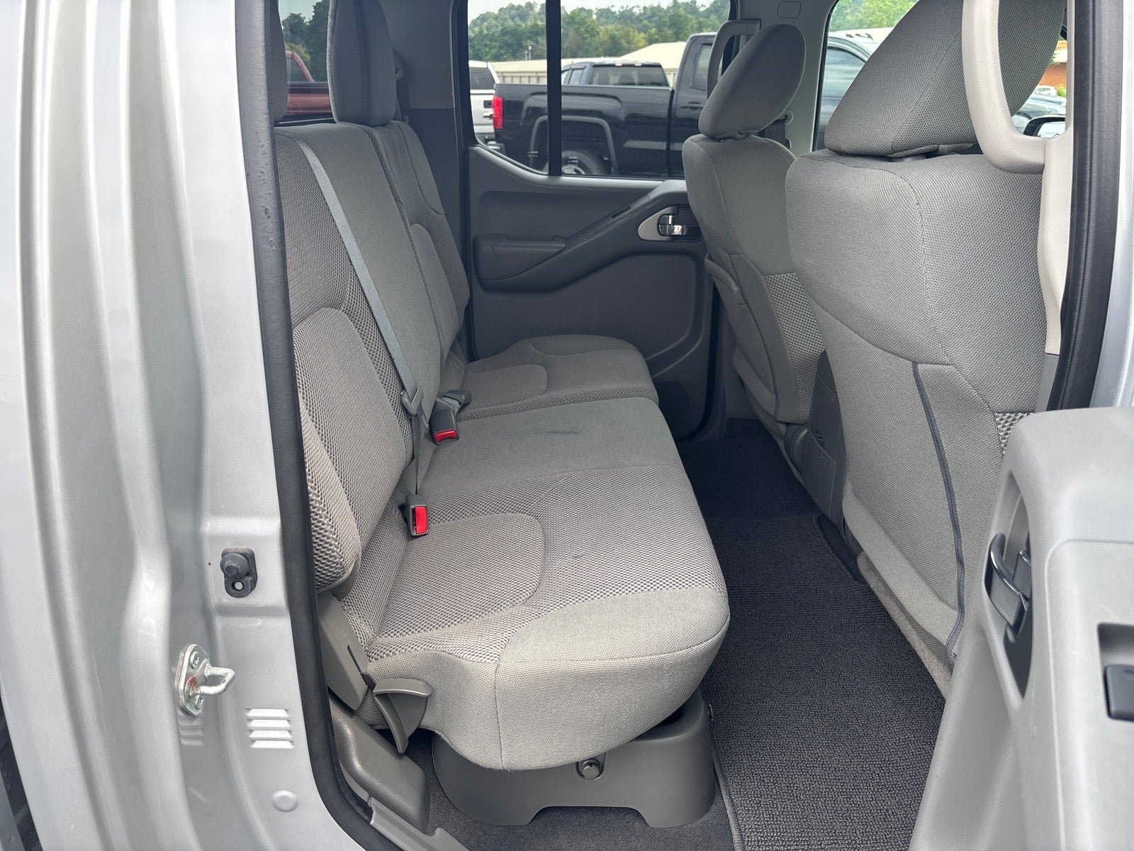 2021 Nissan Frontier SV