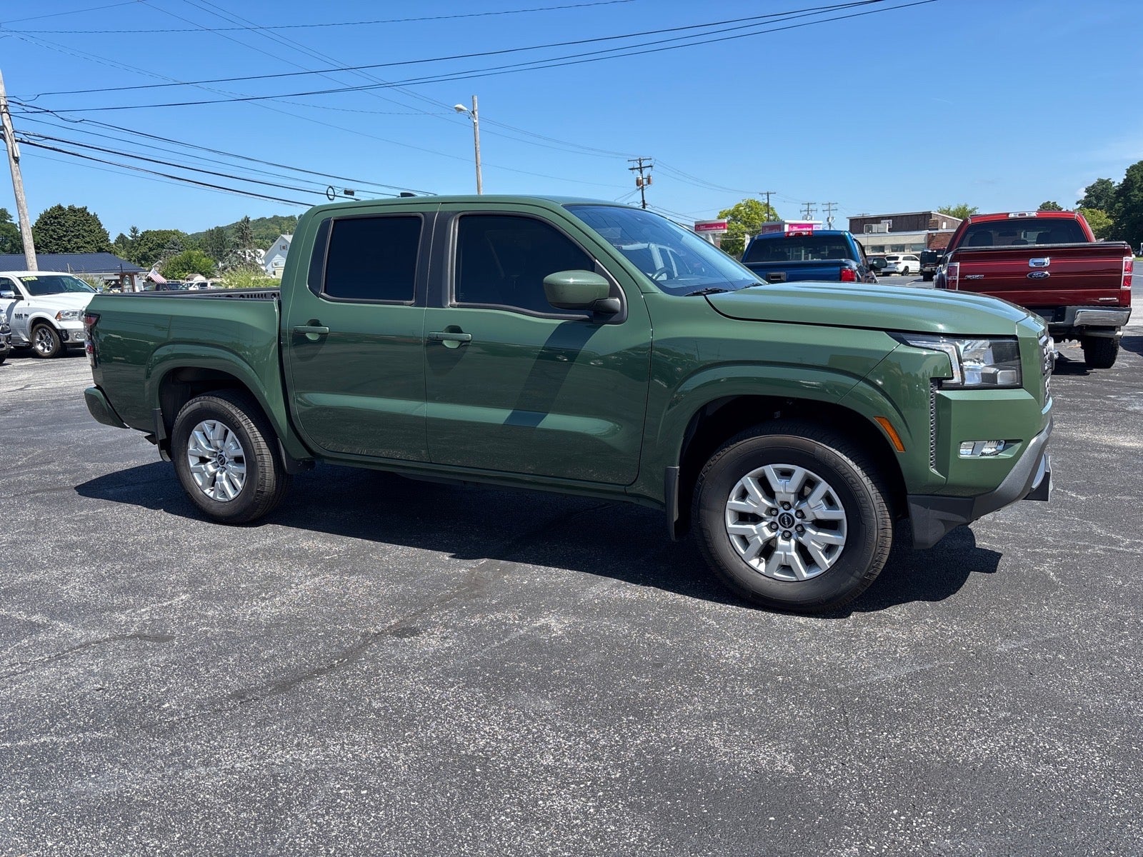 2022 Nissan Frontier SV