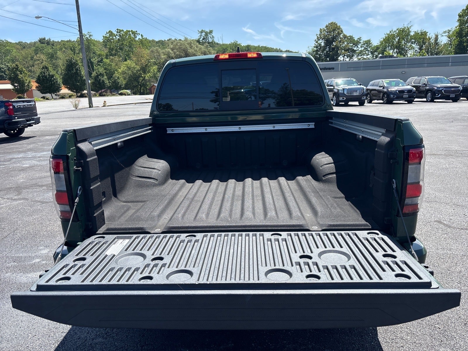 2022 Nissan Frontier SV