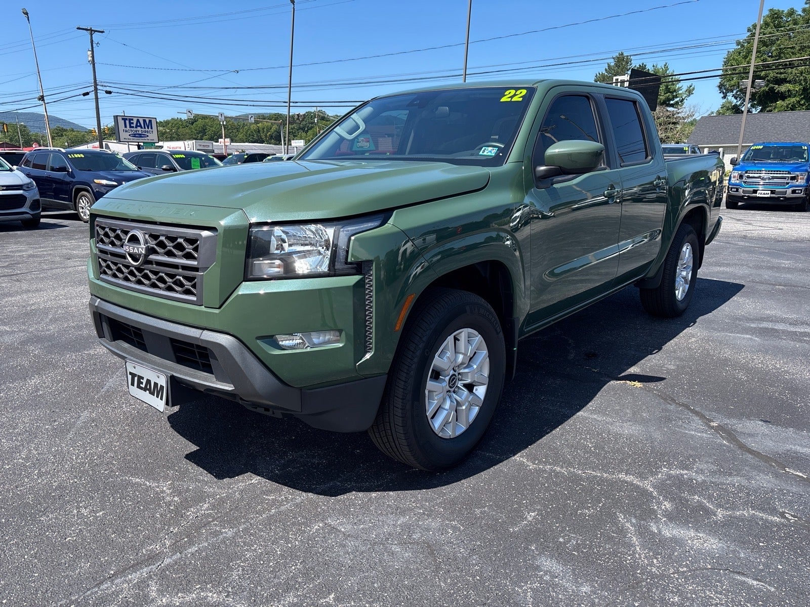 2022 Nissan Frontier SV