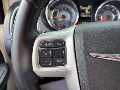 2016 Chrysler Town and Country Touring