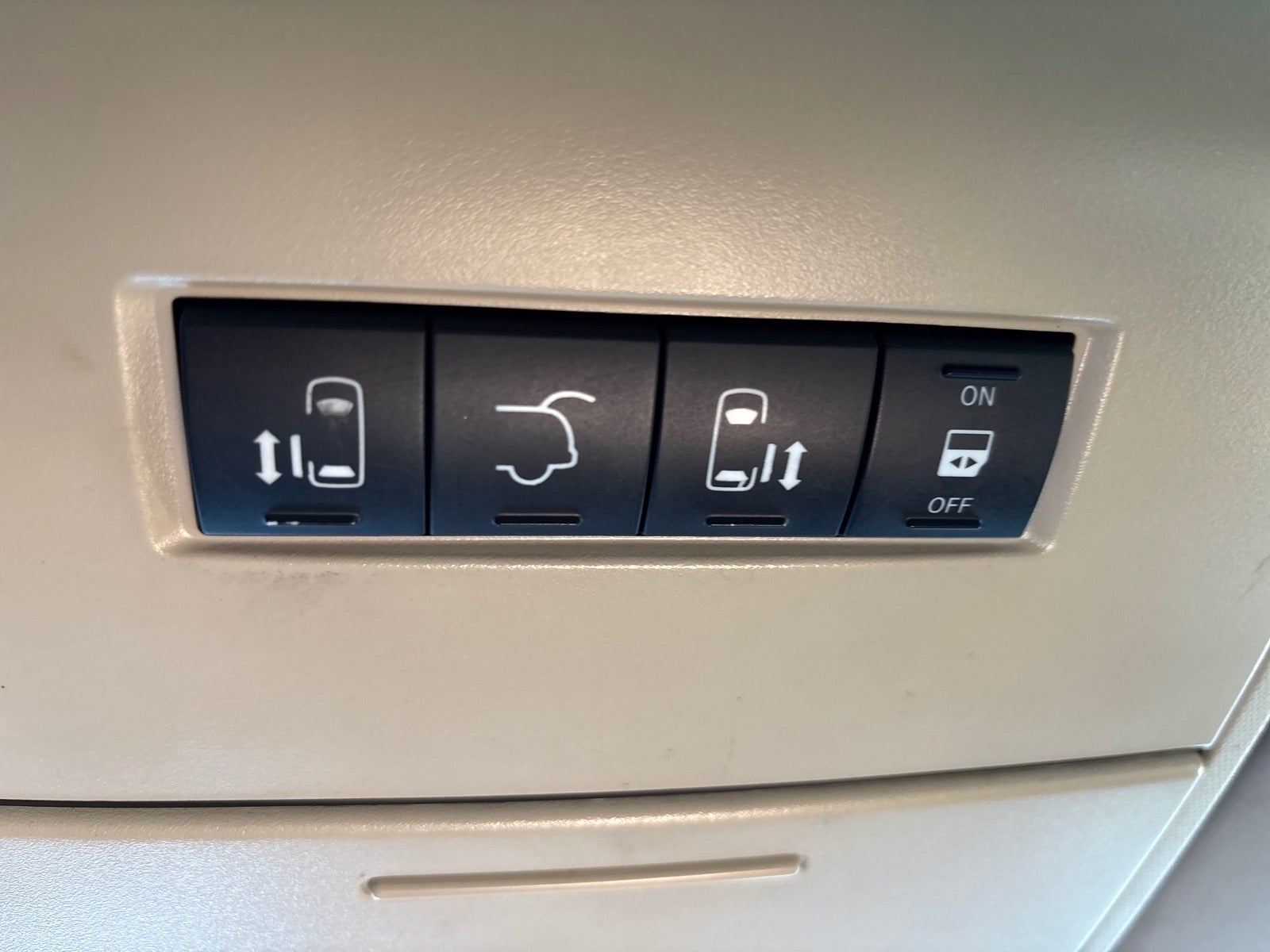 2016 Chrysler Town and Country Touring